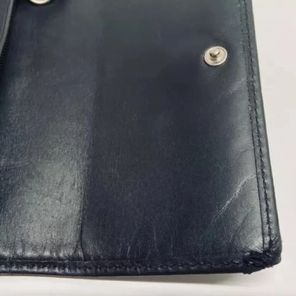 Coach Women's Black Leather Trifold Wallet Snap Front Medium Size Good Condition